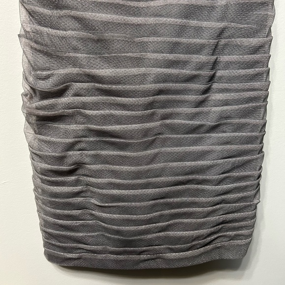 Adrianna Papell gorgeous dress size 6 - Picture 4 of 5